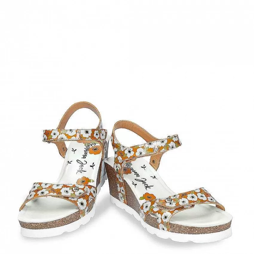 julia_garden_4.webp Julia Garden^Panama Jack Store