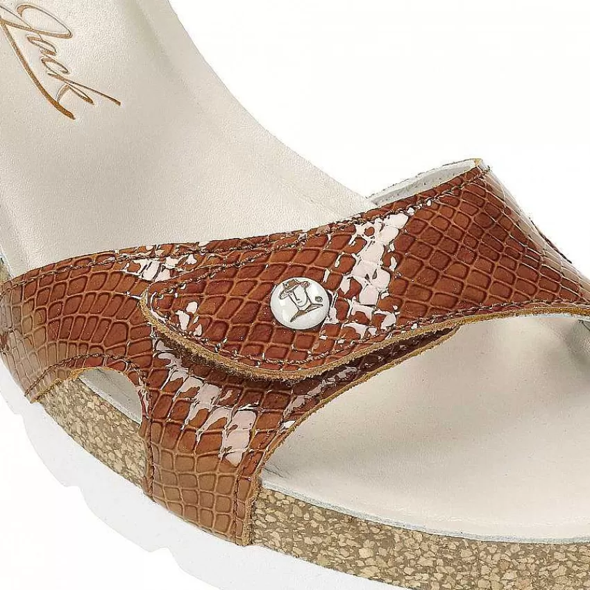 vila_7.webp Vila^Panama Jack Hot